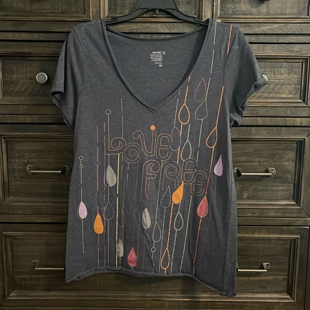 Old Navy short sleeve shirt